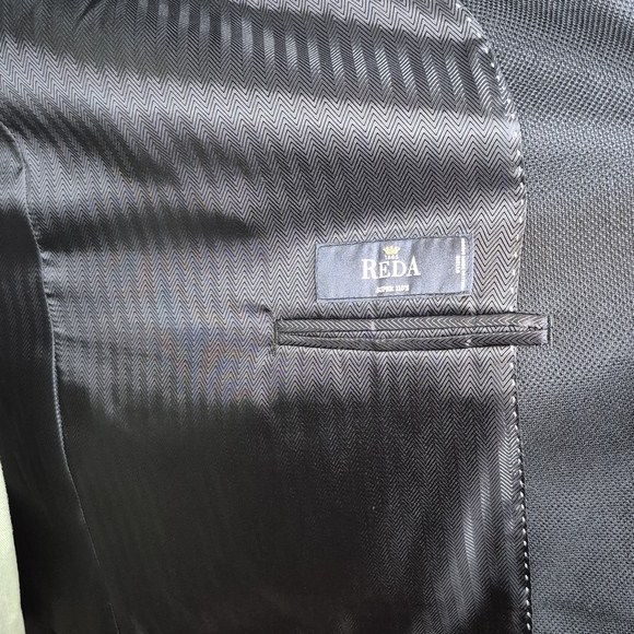 Joseph Abboud Men's Elegant Black Blazer - Picture 9 of 12